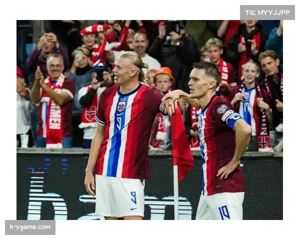 英超豪门焦点战引热议 挪威球员温情举动感动球迷 曼城外租将遵守回避条款